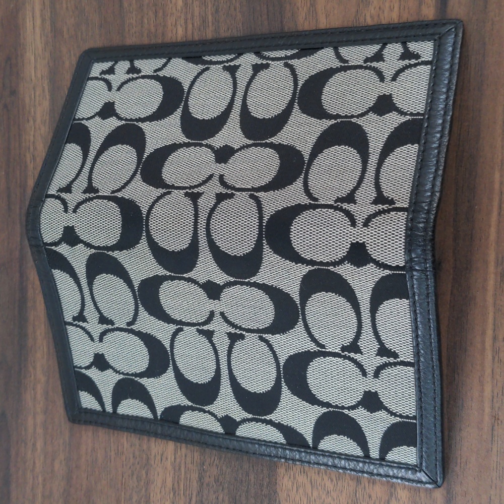 Coach Checkbook - image 2